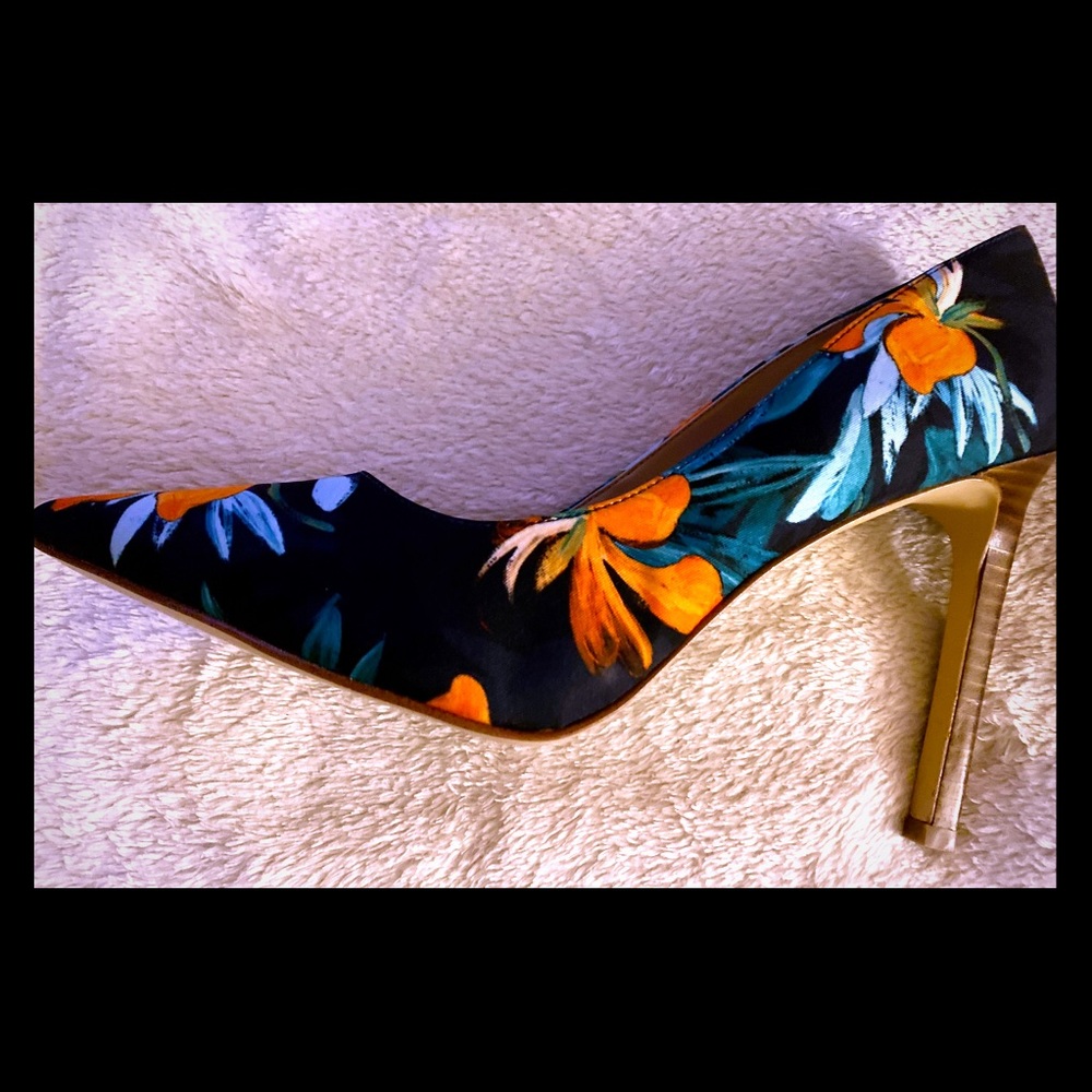 Nine West Tatiana Heels (New in Box)
